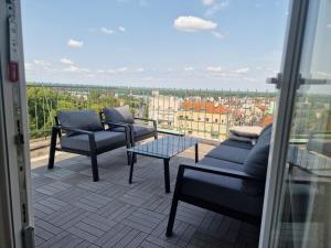 Penthouse Central Apartment