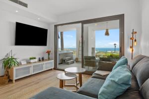 Vistas al Mar Con Jacuzzi A221