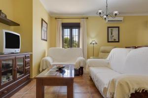 Villa Fuentes Sólo Familias