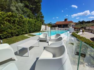 Beautiful View, Heated pool