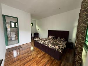 Khayul Inn Guest House