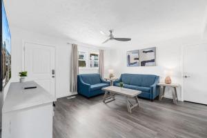 Azul Condos I 2-Bedroom Unit