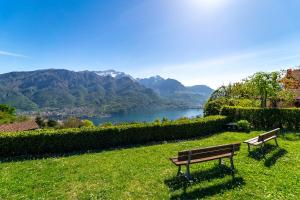 Panorama Lake and Garden by Wonderful Italy