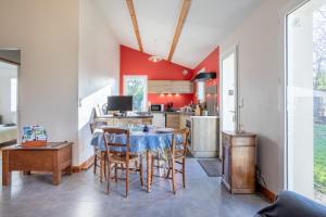 Petite maison à la campagne