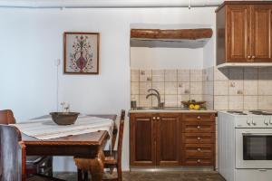 Olive Guesthouse near farm