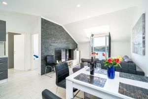 Apartment Dorsia With Sea View