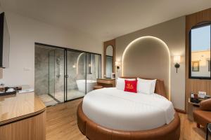 Lam Anh Hotel 10 Ngoai Giao Doan