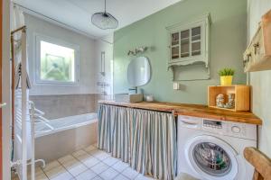 Maison calme et vue foret