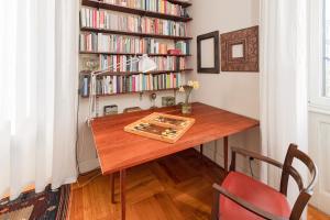 The house of wisteria