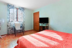 Rez de Jardin dans Villa