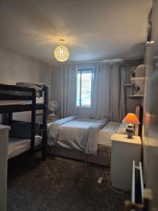Three bed house with garden