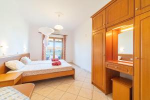 Giannis apartments 10