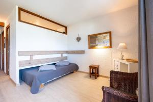 Studio 14 - Charvin