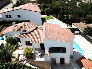 Casa Manzana