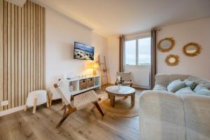 Lividig Bleue en face de la mer