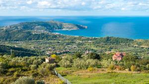 P R Club - Monolocali Vista Mare
