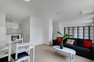Wonderful penthouse center Manresa