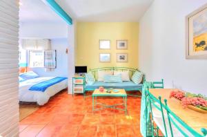 Estudio Portón 2 - Ideal Parejas