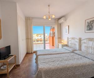 Apartamento Jardines de Dénia con terraza privada y piscina by Family Homes Rentals