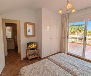 Apartamento Jardines de Dénia con terraza privada y piscina by Family Homes Rentals