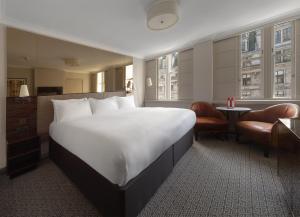 Strand Palace