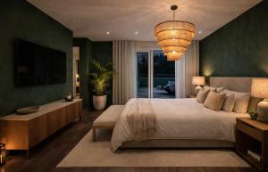 Penthouse one bedroom Suite with private rooftop