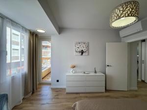 Family Luxury 3BR Flat - Del Cura Beach - Sea View