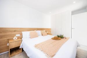 White suites 3
