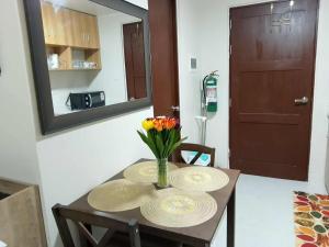 Minimalist vibe condo at Casa Mira Towers Mandaue