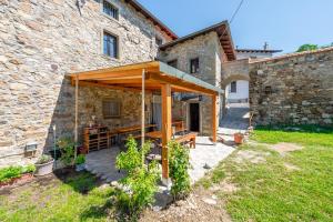 Casale di Polly in Garfagnana