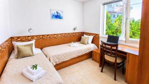 Family 2BDR Apartment in the City Center