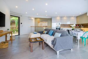 Villa Neuve avec magnifique vue Mer