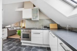 Central newly renovated apartment