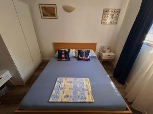 "Ivanera" Postira otok Brač