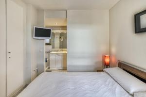 Roses Frontline perfect for family