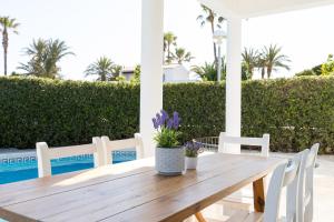 Chalet a 150m de la playa y piscina privada