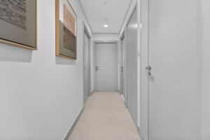 Beachfront Stay at Beach Mansion, Private Beach