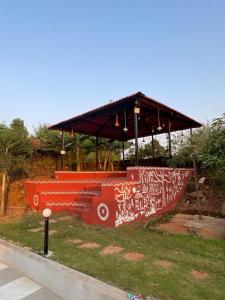 Boho Firefly home with Private Pool at Karjat Vangani