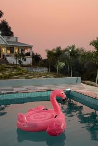 Boho Firefly home with Private Pool at Karjat Vangani