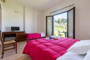 Resort Con Piscina- La Fattoria