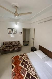 Krishna Apartment Homestay - Entire 3BHK flat - full ac