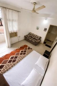 Krishna Apartment Homestay - Entire 3BHK flat - full ac
