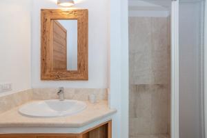 Charming house in San Pantaleo img21