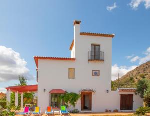 Casa con piscina caminito del rey