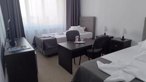Hotel Lebăda
