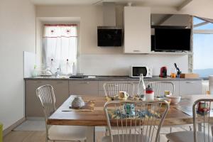 Nigella Langhe Home