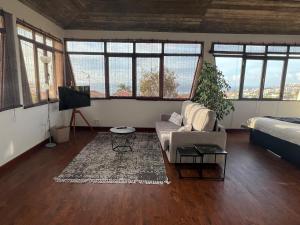Sunset Studio - Panorama Aircon