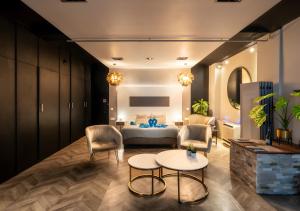 Suite toute équipée Jacuzzi privé