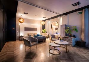 Suite toute équipée Jacuzzi privé