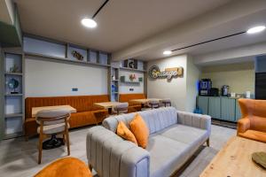 Orange Premium Residence
